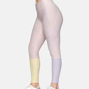 Outdoor Voices Dipped Leggings
